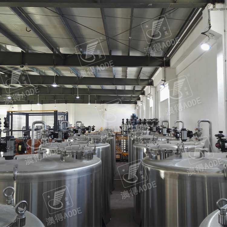 不鏽鋼(gāng)儲罐